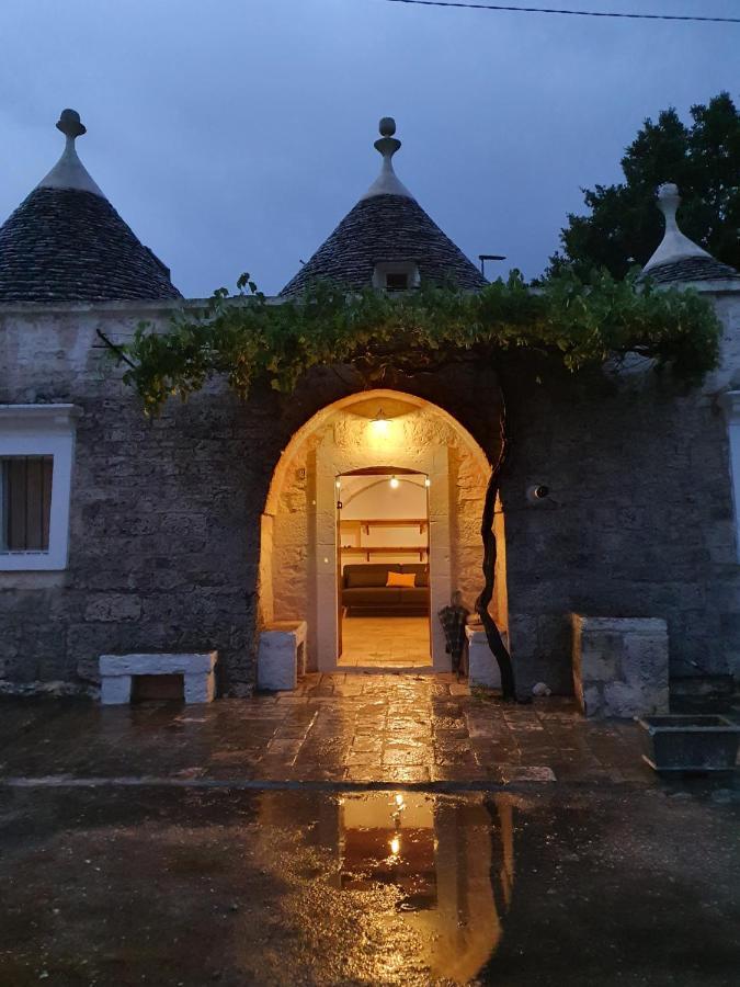 Trullo Vacanze Di Cumma Rosa Альберобелло Екстер'єр фото
